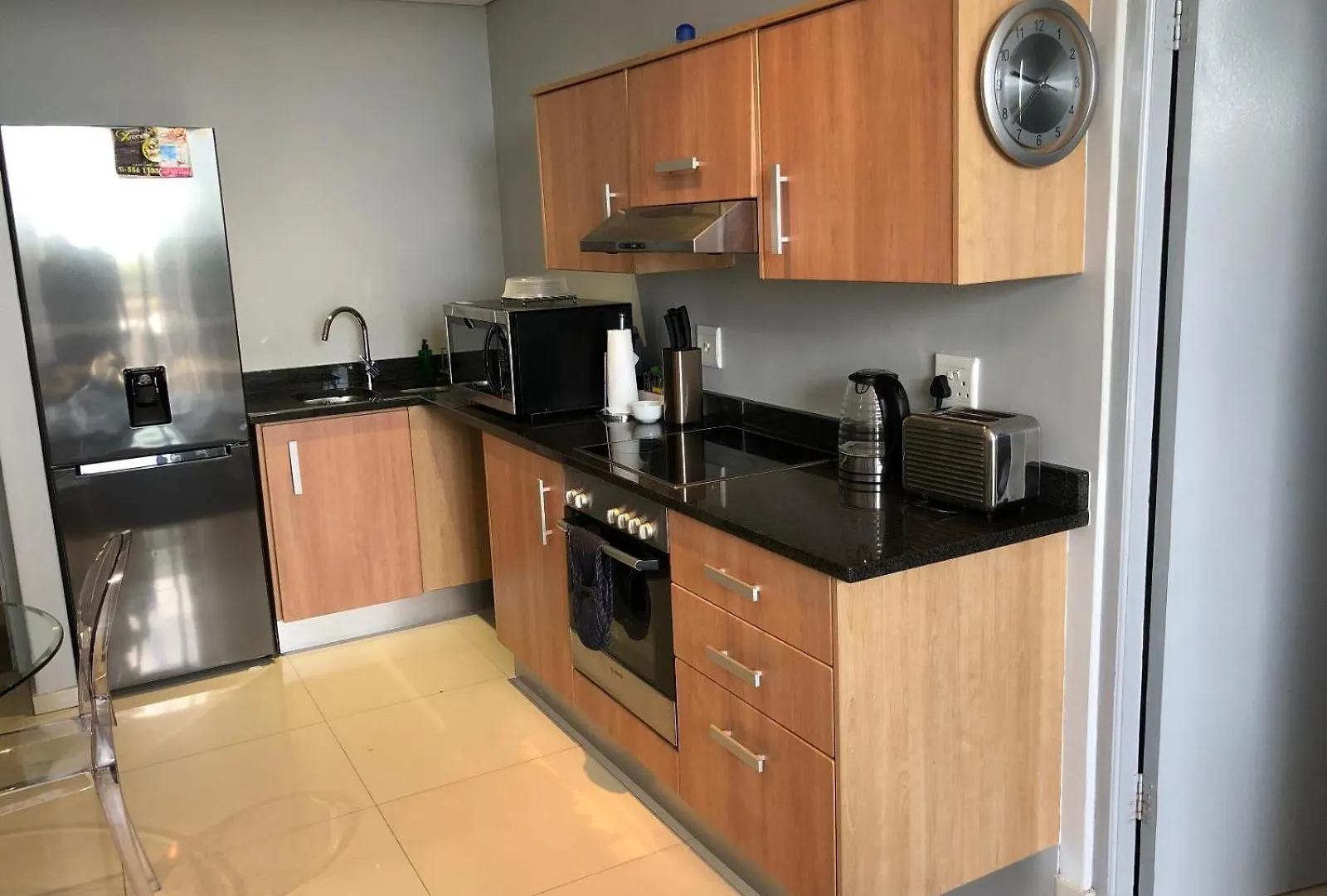 Infinity Self Catering Apartments Bloubergstrand