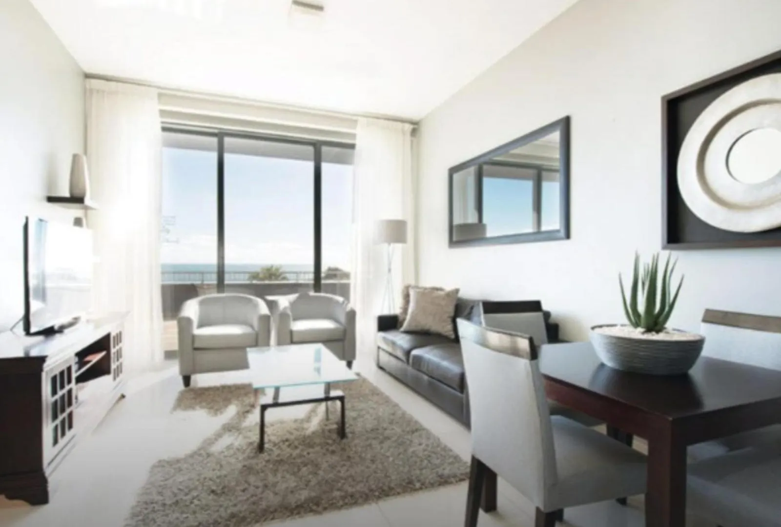 Infinity Self Catering Apartments Bloubergstrand 0*,